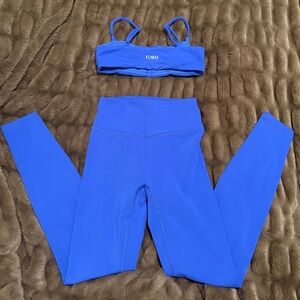 FORM Workout Set - Slim Supporter Top & Core Leggings